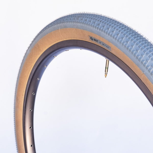 ULTRADYNAMICO BRUT Rozzo - 29 x 2.1??